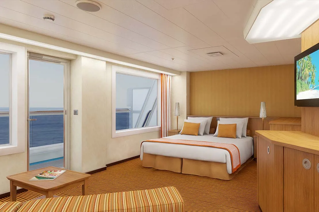 photo 4 Carnival Radiance ®