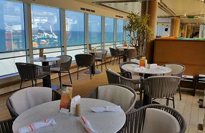 photo 2 Koningsdam