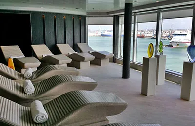 photo 4 Koningsdam