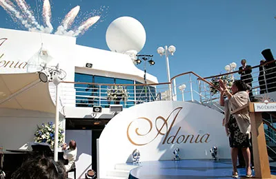 photo 6 Adonia