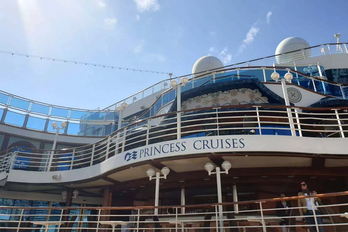 photo 2 Emerald Princess