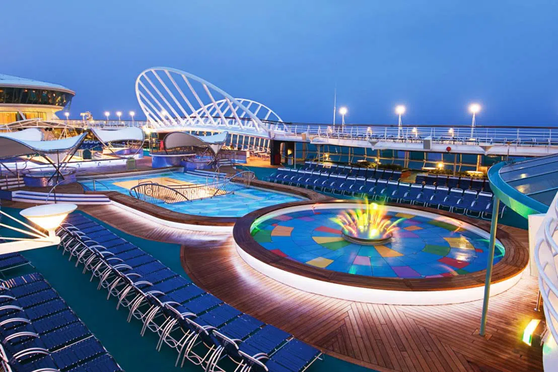 photo 3 Enchantment  Of The Seas