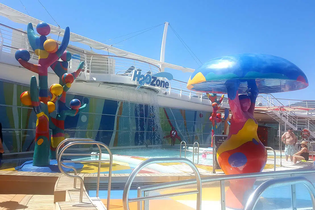 photo 3 Freedom  Of The Seas