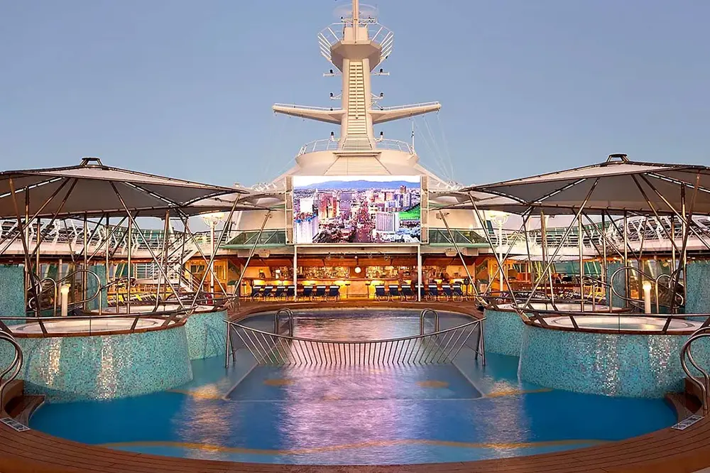photo 8 Jewel  Of The Seas