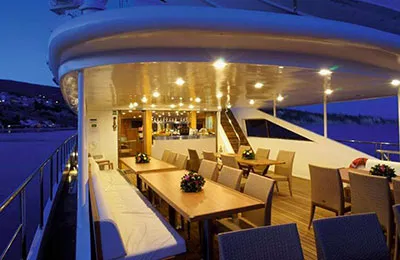 photo 8 M/S Harmony G