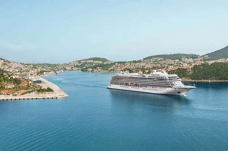 photo 1 Viking Jupiter